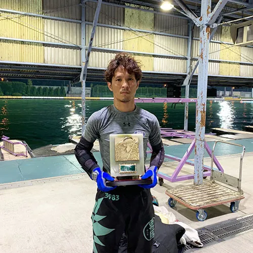 事故レースになったレースで優勝した須藤博倫選手。アクシデント・事故・ボートレース住之江・競艇