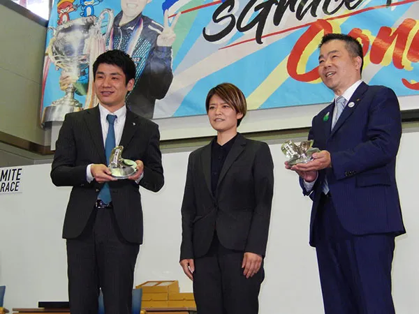 遠藤エミが滋賀県の三日月大造知事から表彰「たくさんの人の支えがあった」